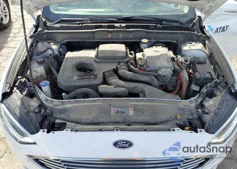 2018 Ford Fusion Se Hybrid z USA, uszkodzony, nr VIN 3FA6P0LU0JR129853